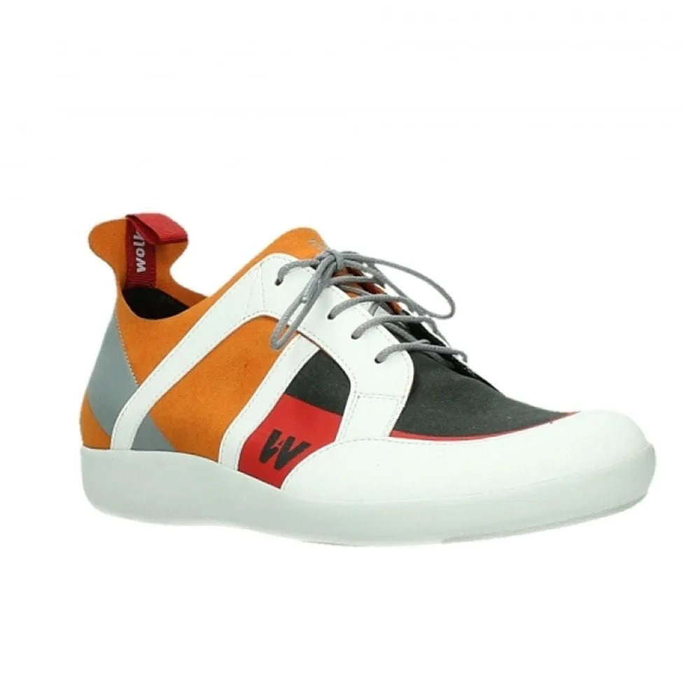 Base Sneaker