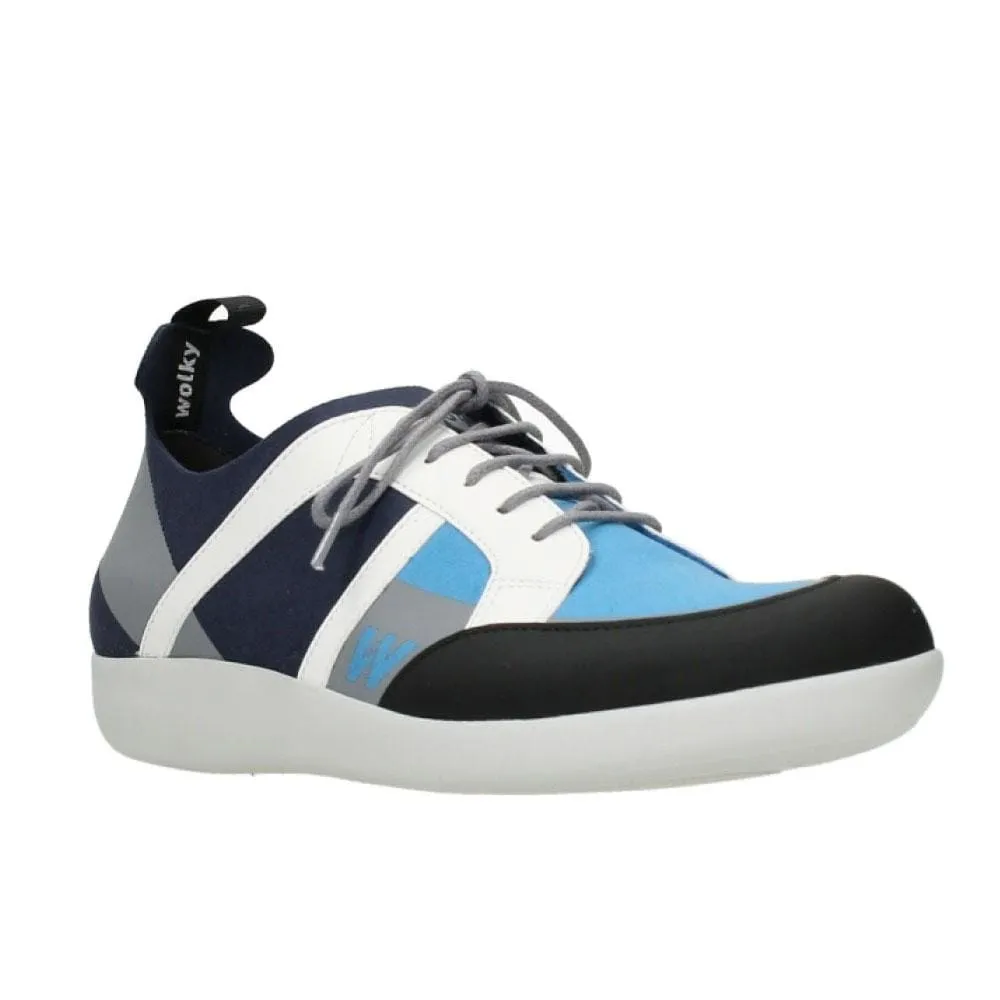 Base Sneaker