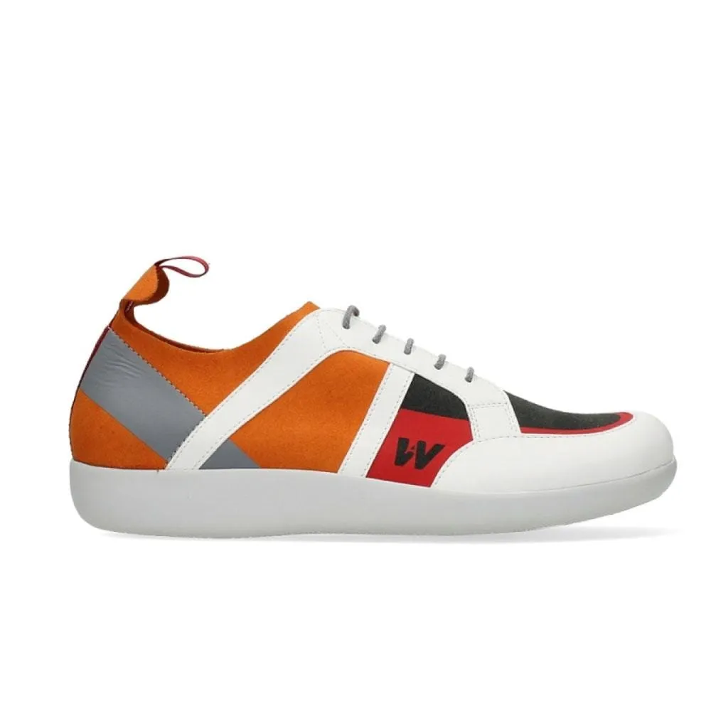 Base Sneaker