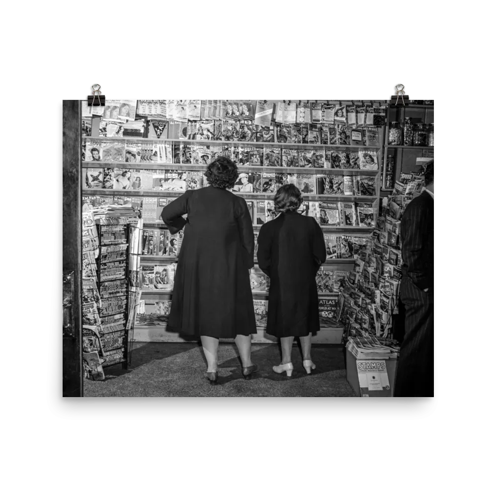 CT - Magazine Stand in Southington, Connecticut - 1942
