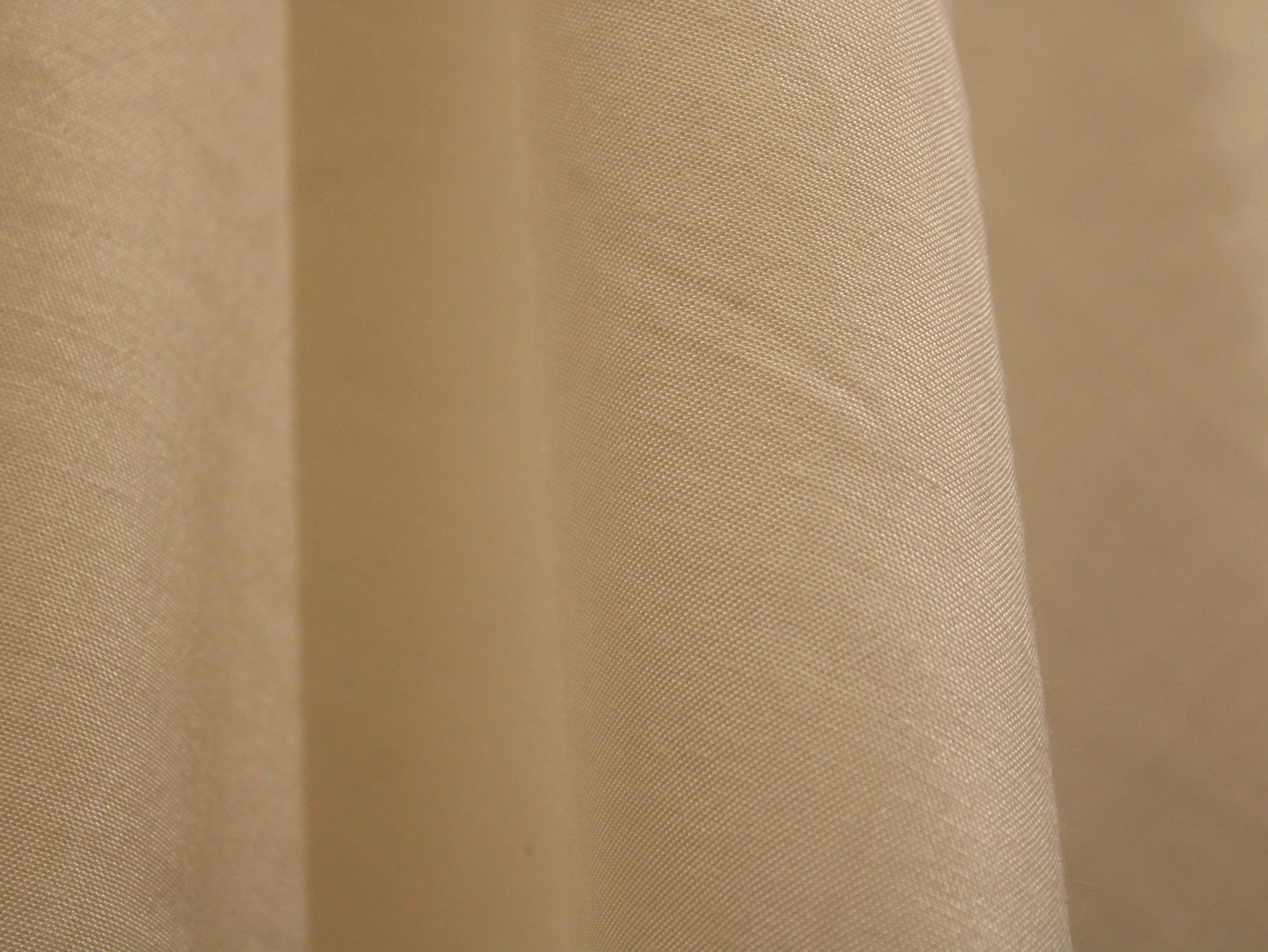 Dyeable Pure Royal Silk Santoon Fabric