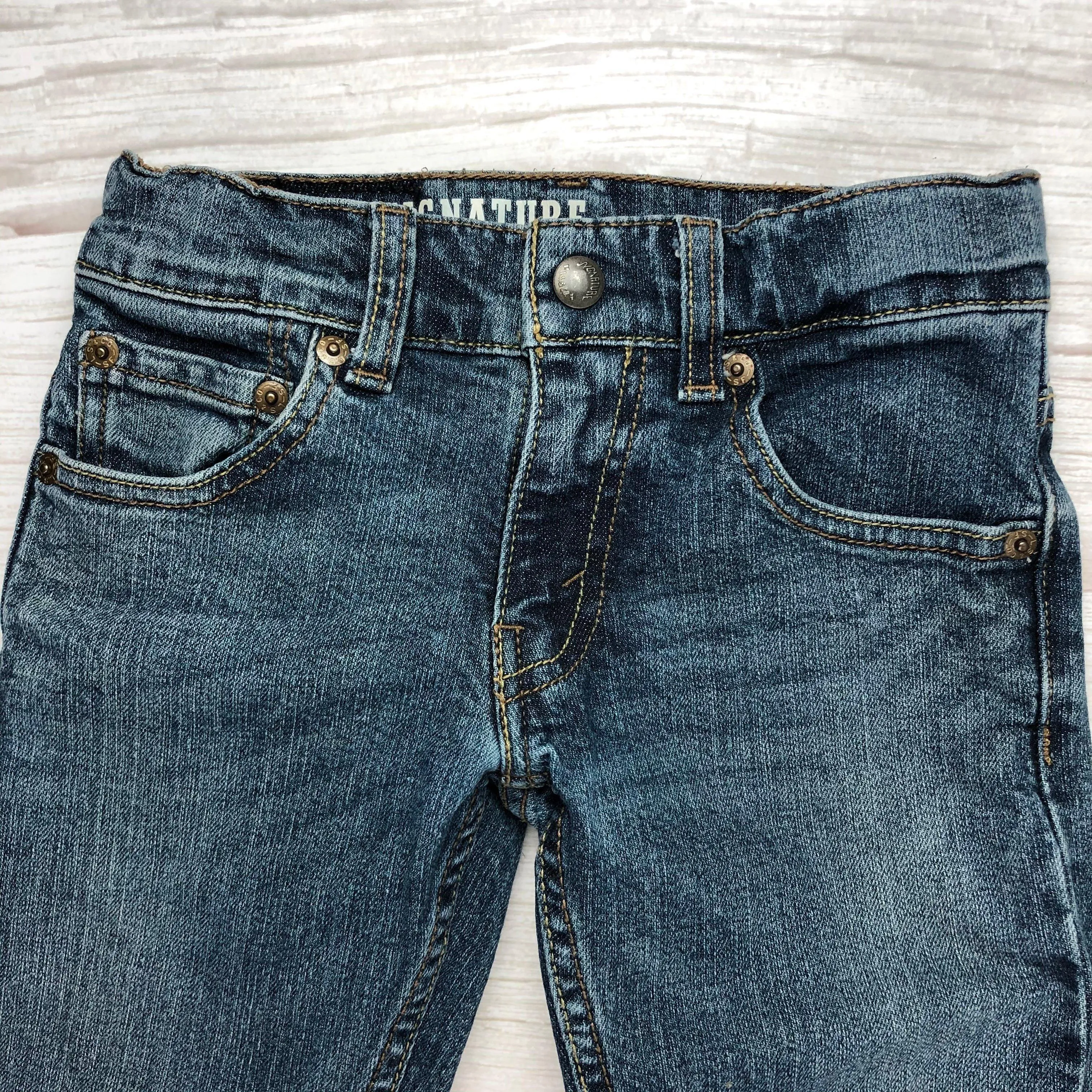 Levis Signature Classic Slim Straight Kids Jeans - Size 6Y