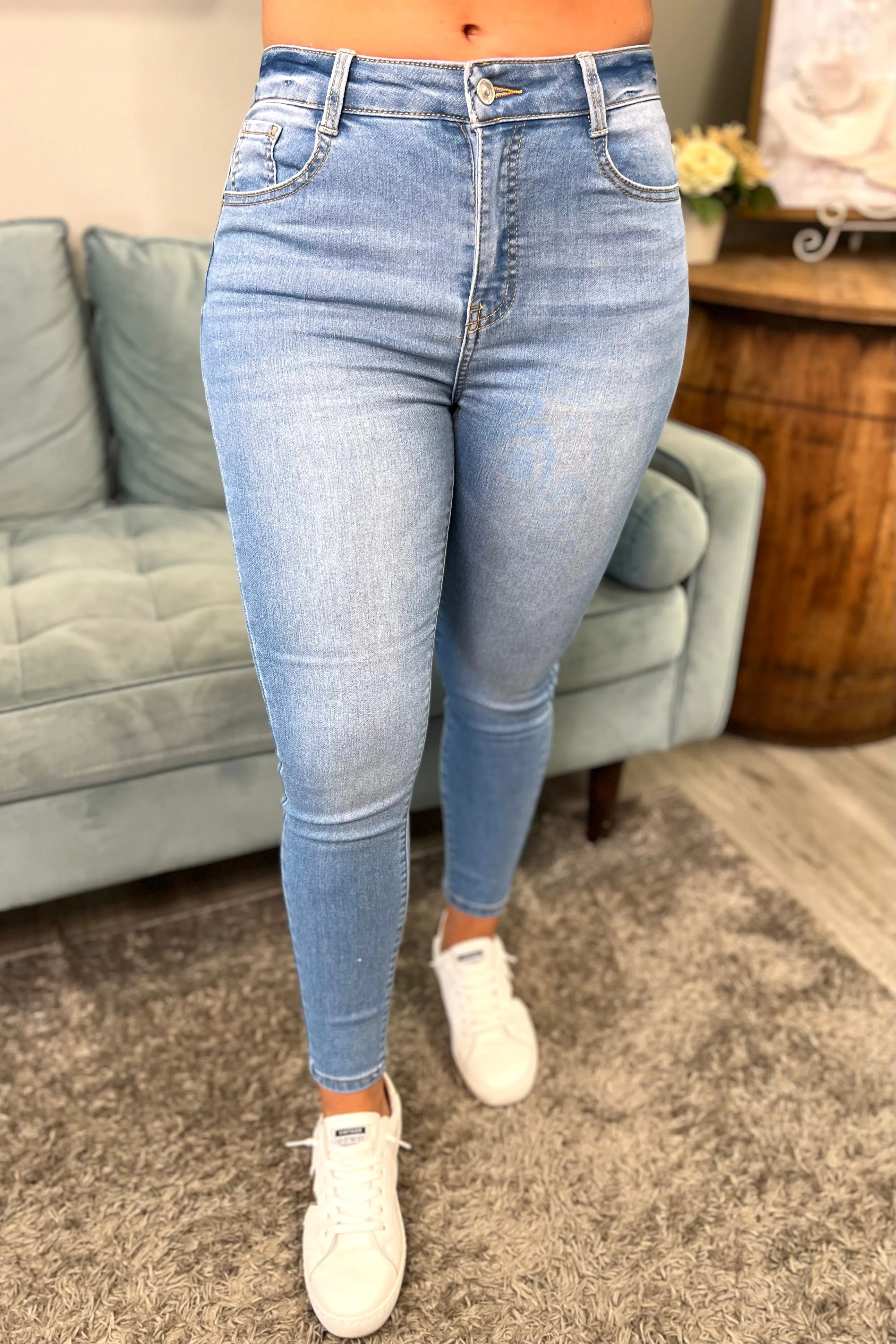 Light Wash Skinny Jeans
