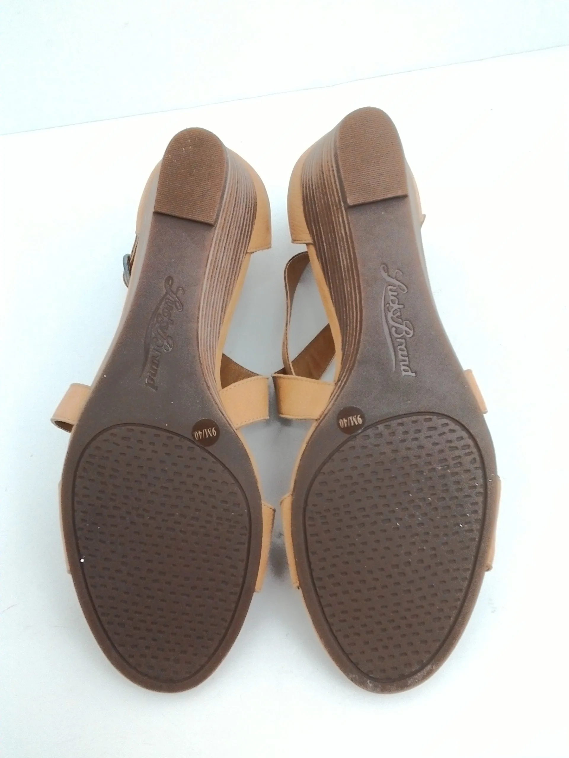 Lucky Brand Women's Jenley Nude Leather Wedge Sandal Size 9 M