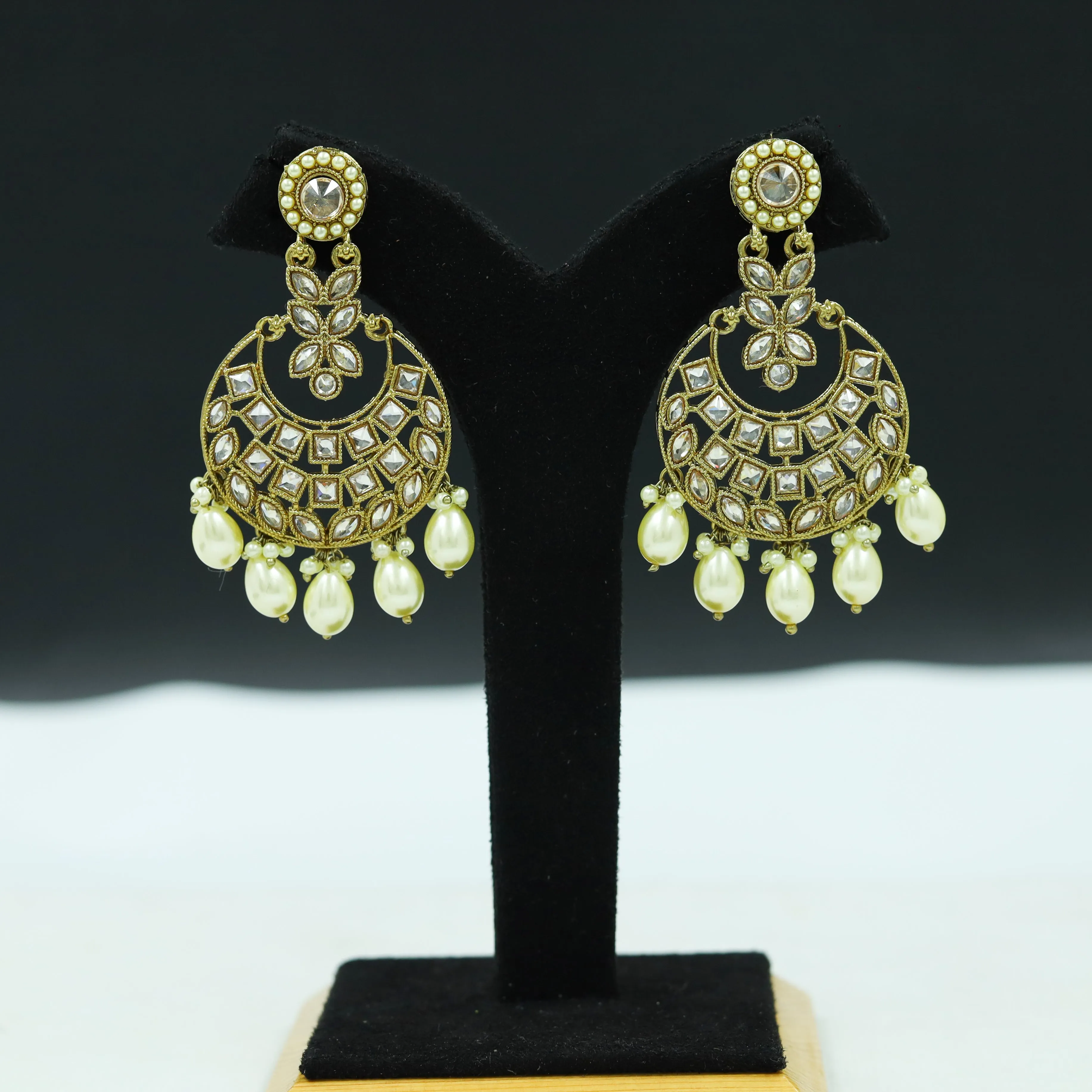 Round Neck Antique Necklace Set 7198-33