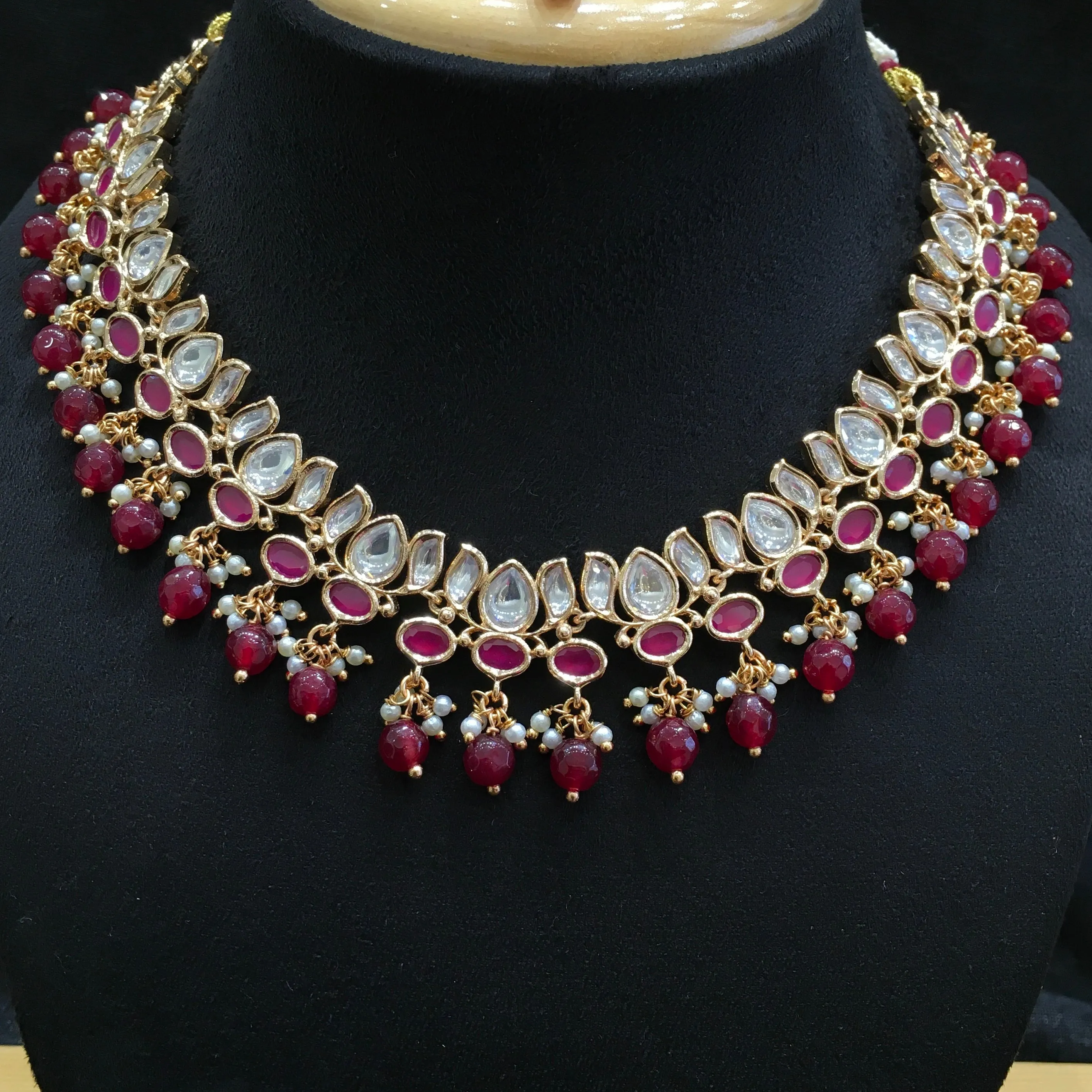 Round Neck Kundan Necklace 4253-68