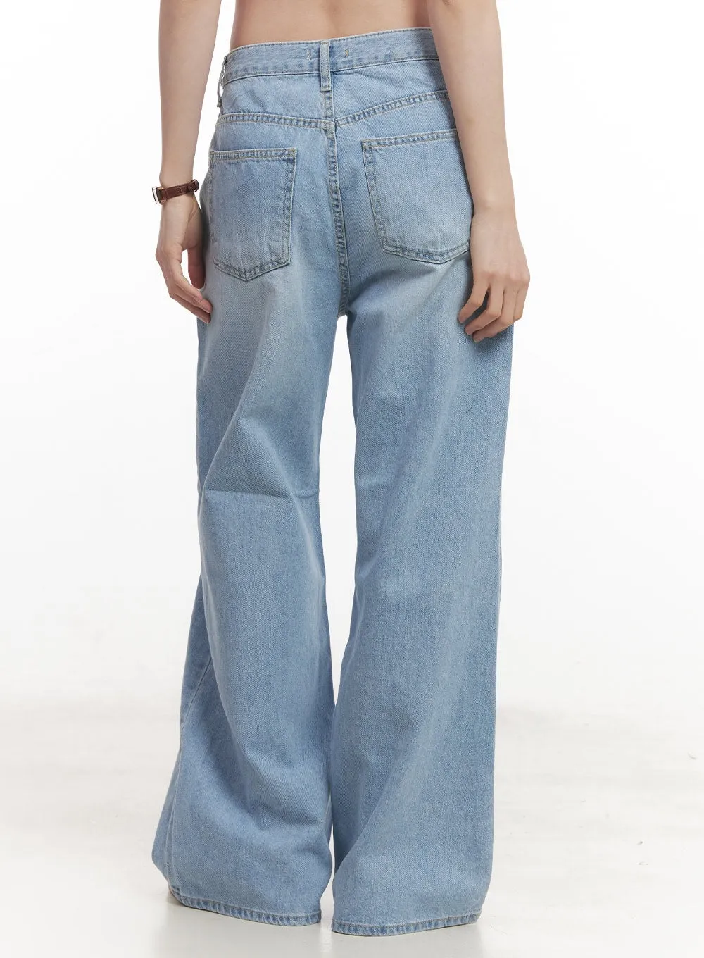 Sona Wide-Leg Jeans CA501