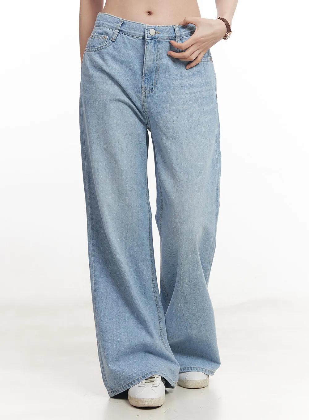 Sona Wide-Leg Jeans CA501